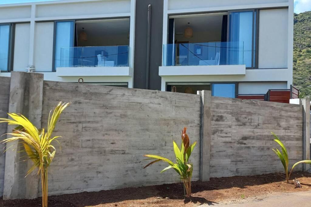 Bois Mapou Self Catering Apartments Unit 102 Rivière Noire Extérieur photo