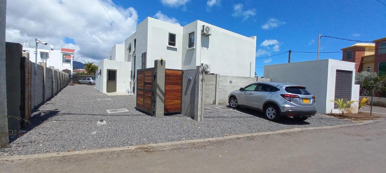 Bois Mapou Self Catering Apartments Unit 102 Rivière Noire Extérieur photo