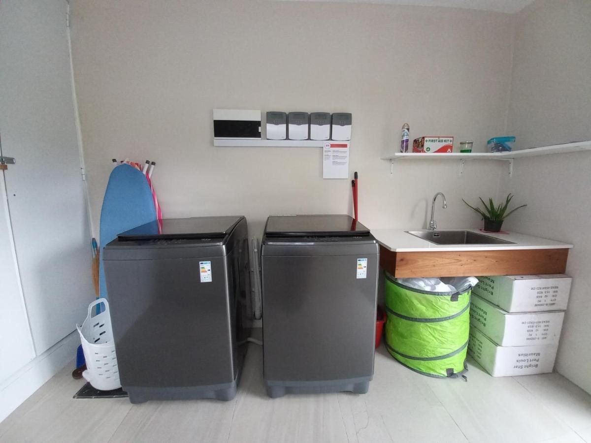Bois Mapou Self Catering Apartments Unit 102 Rivière Noire Extérieur photo